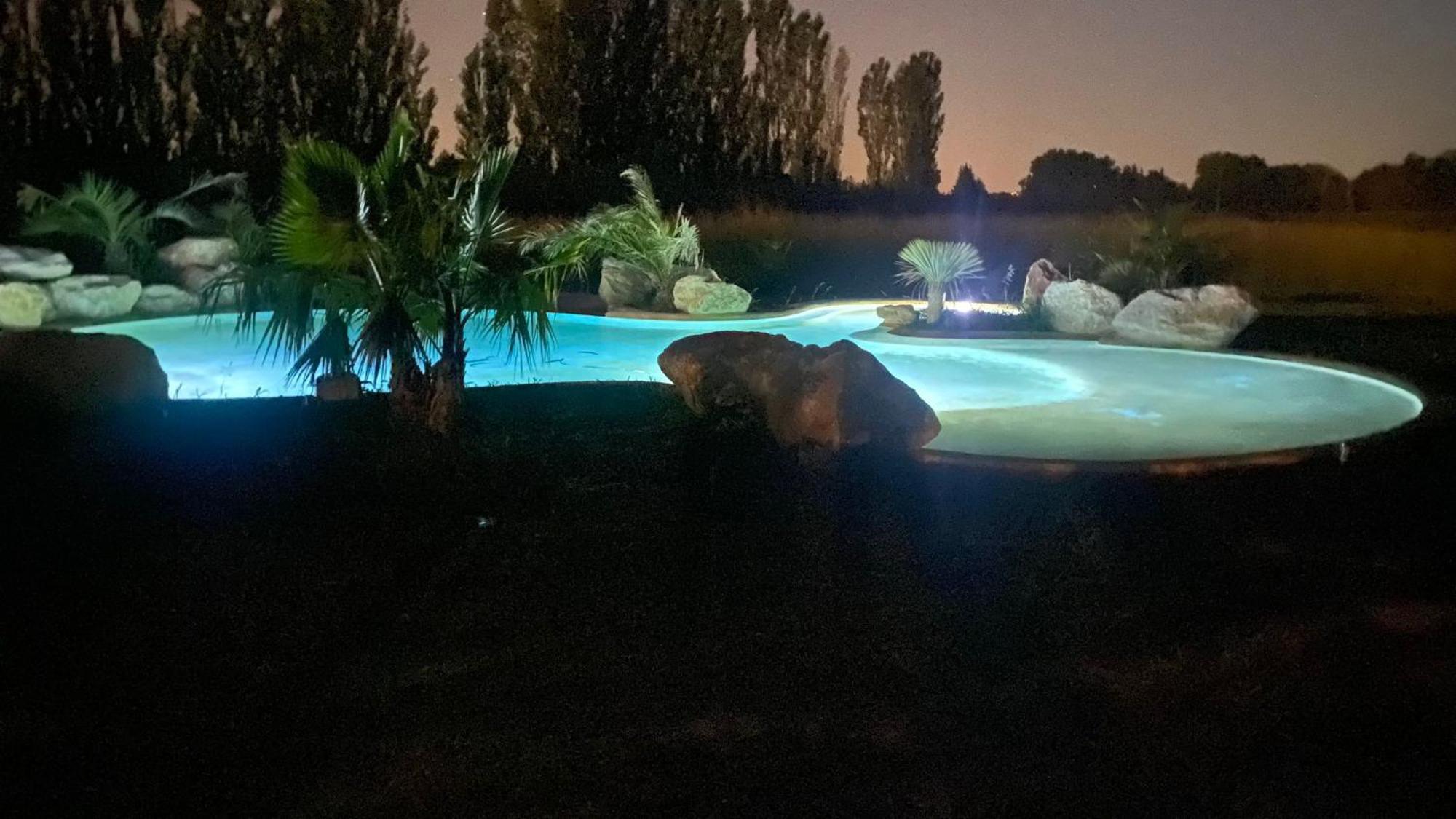 Le Mas Des Cerisiers Jacuzzi Et Sauna Inclus Pour Tous Les Logements Avignon Bagian luar foto