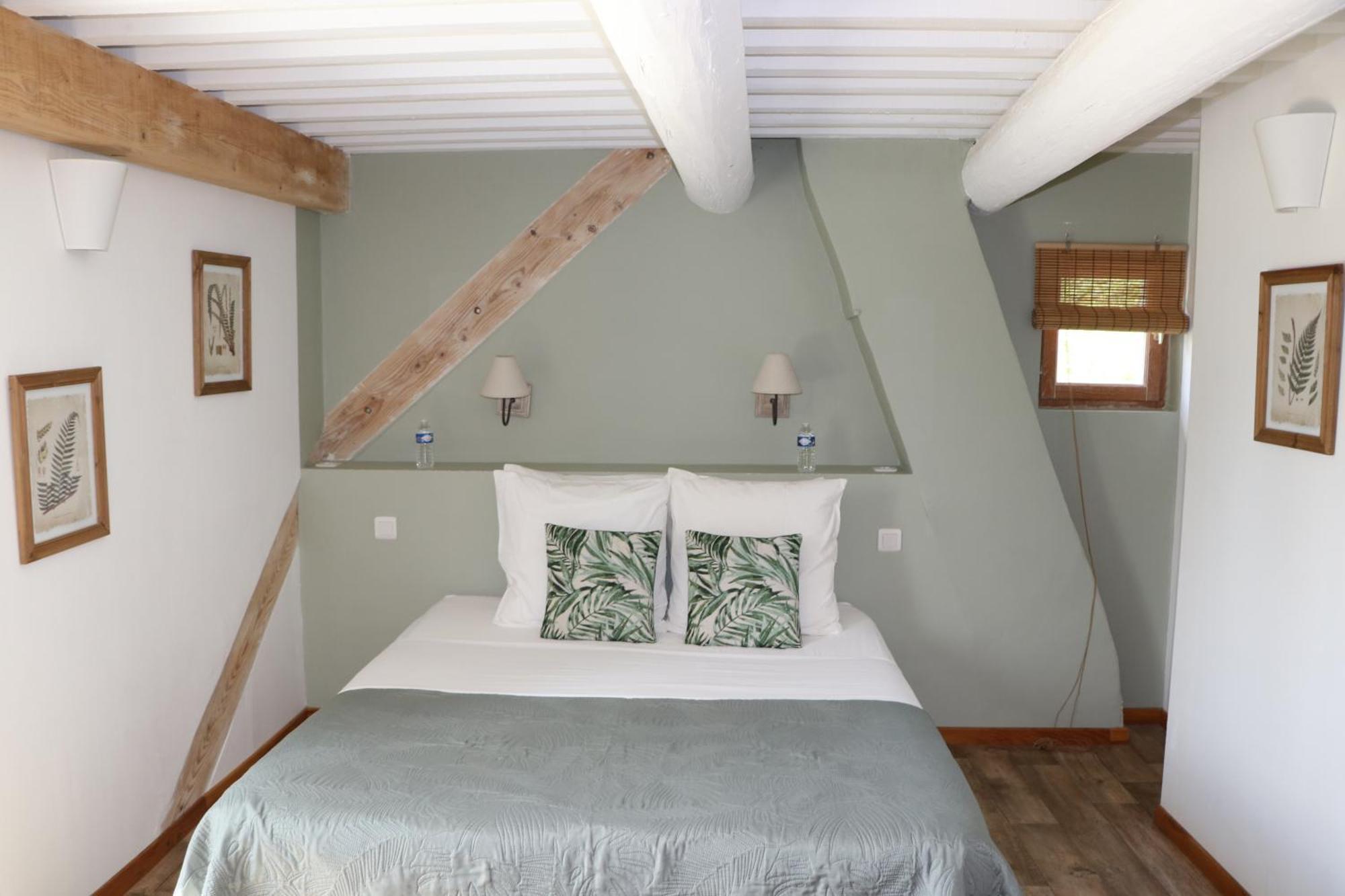 Le Mas Des Cerisiers Jacuzzi Et Sauna Inclus Pour Tous Les Logements Avignon Bagian luar foto