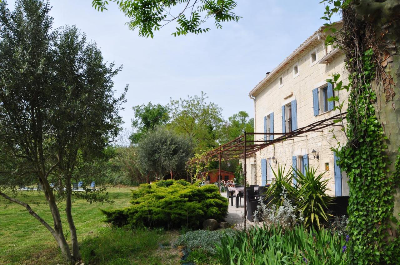 Le Mas Des Cerisiers Jacuzzi Et Sauna Inclus Pour Tous Les Logements Avignon Bagian luar foto
